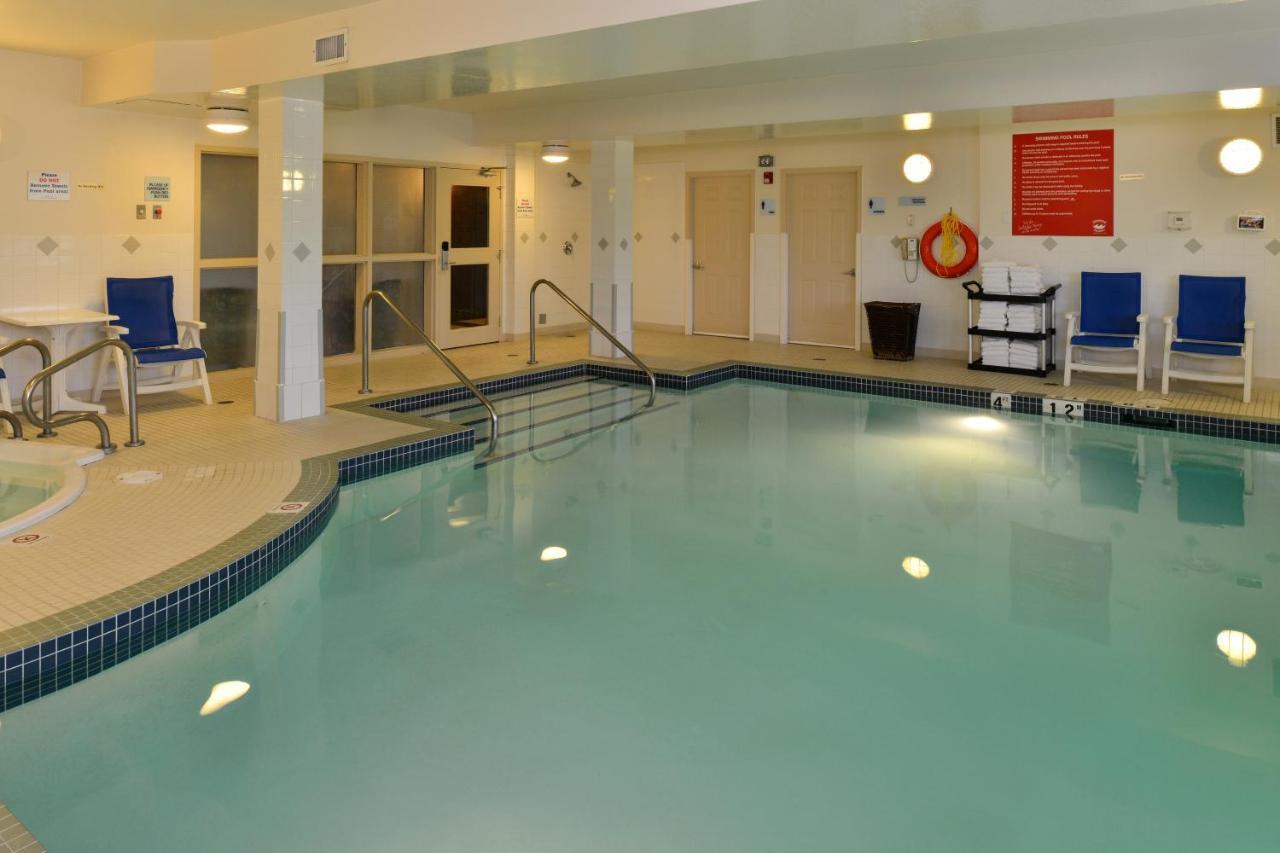 Holiday Inn Express Edmonton North By Ihg Luaran gambar