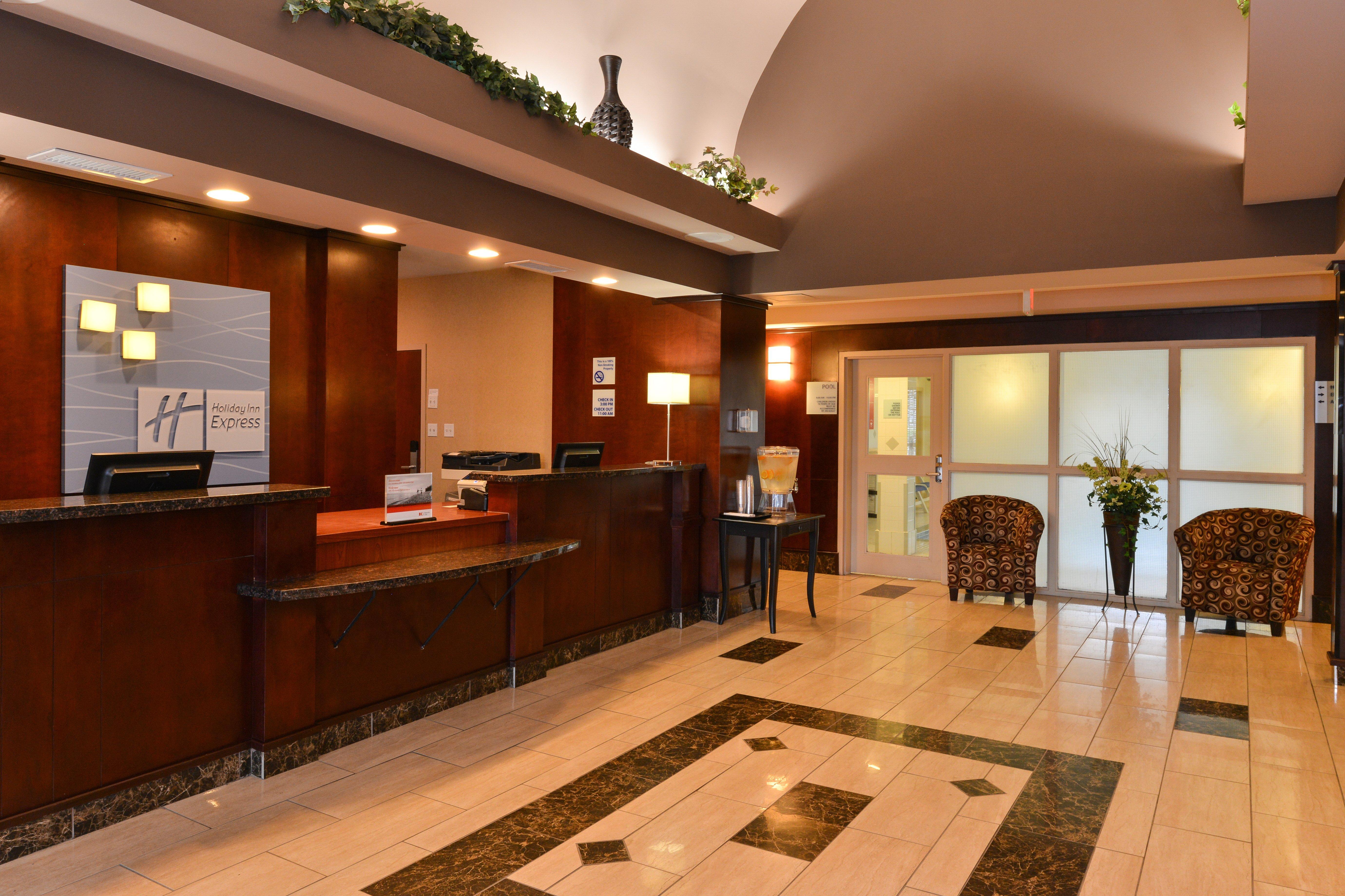 Holiday Inn Express Edmonton North By Ihg Luaran gambar
